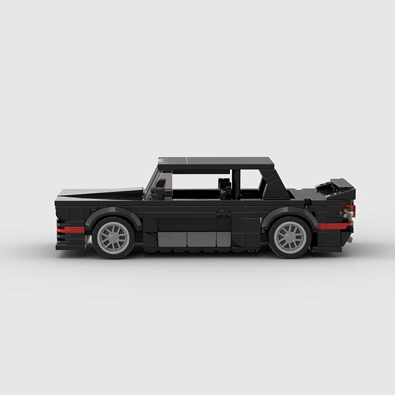 Model MOC inspirowany kultowym M3 E30 z lat 80. Klasyczna sylwetka, satysfakcja składania i efektowny model do kolekcji lub na prezent.