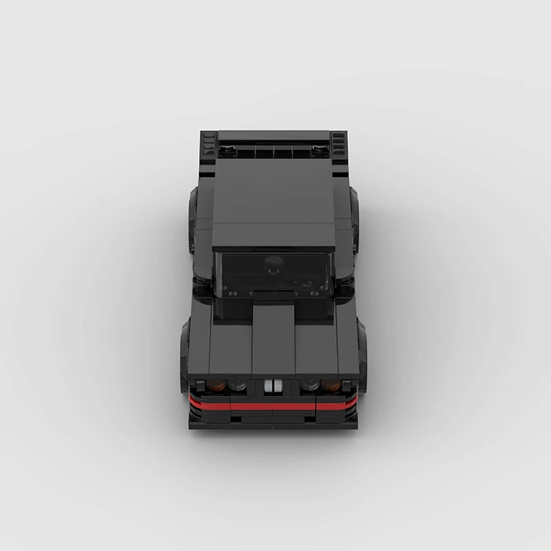 Model MOC inspirowany kultowym M3 E30 z lat 80. Klasyczna sylwetka, satysfakcja składania i efektowny model do kolekcji lub na prezent.